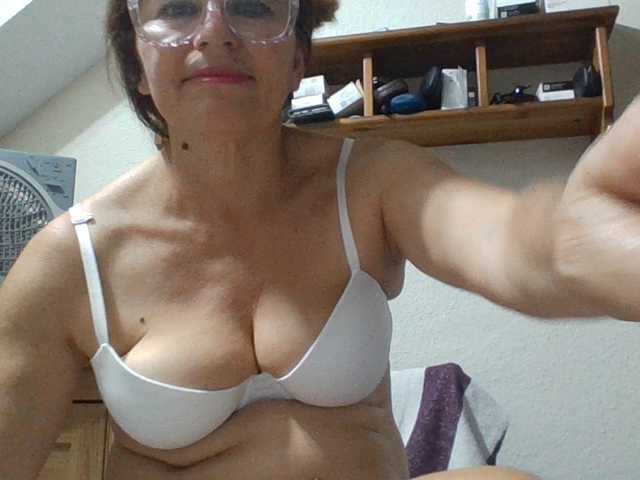 JuanitaWouti