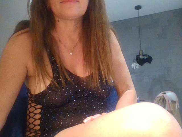 JuanitaWouti live cam
