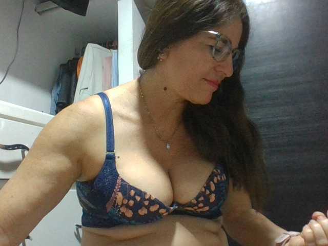 JuanitaWouti