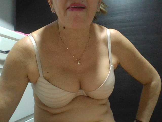 JuanitaWouti