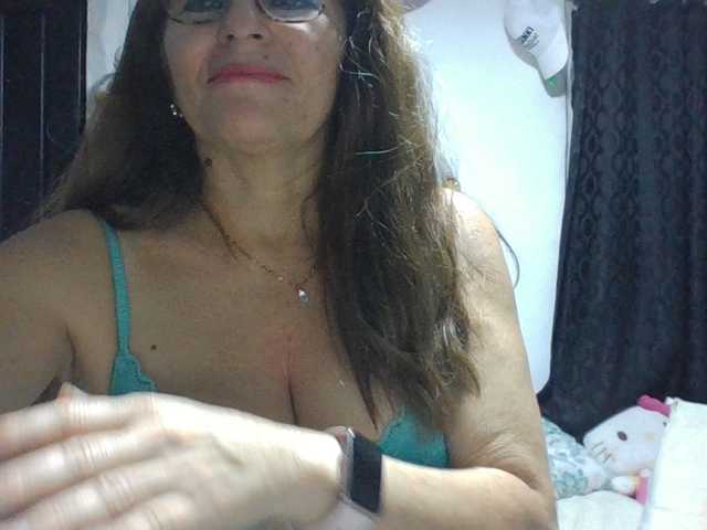 JuanitaWouti live cam on BongaCams