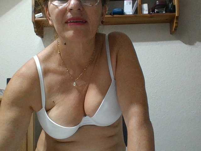 JuanitaWouti