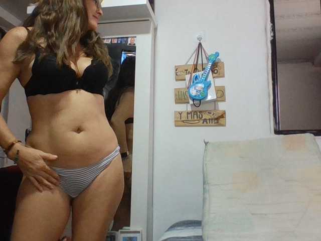 JuanitaWouti