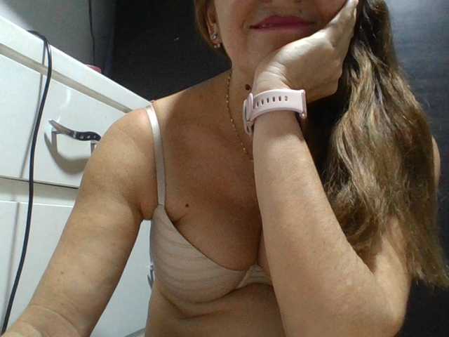 JuanitaWouti