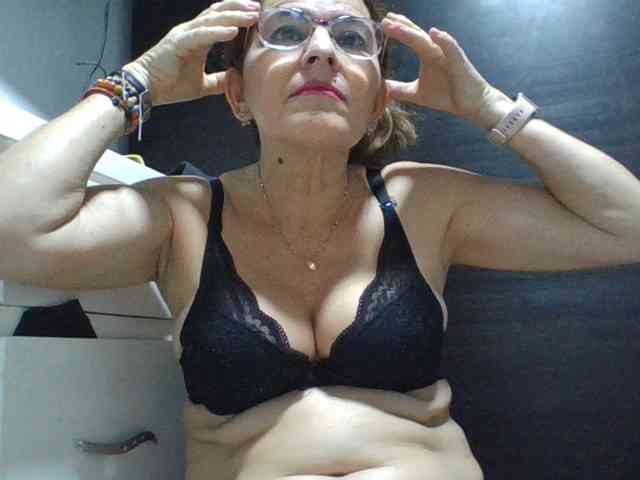 JuanitaWouti JuanitaWouti