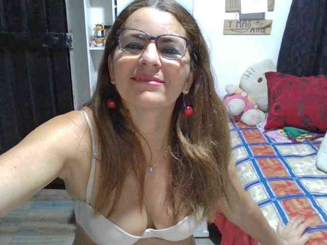 JuanitaWouti JuanitaWouti