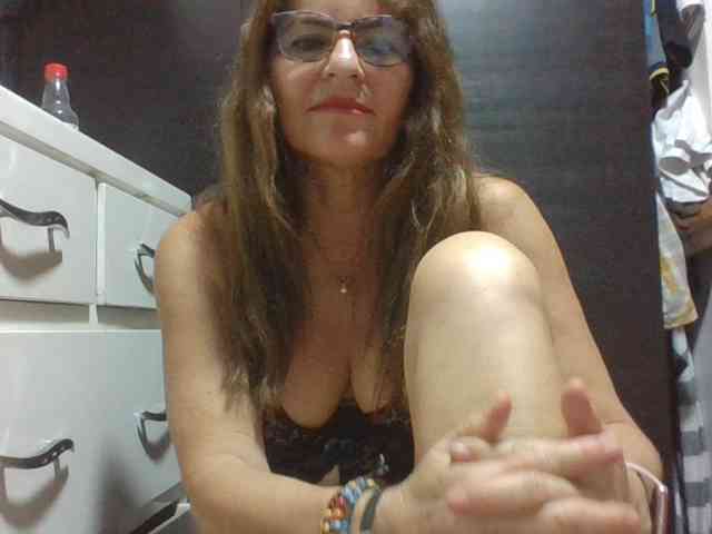 JuanitaWouti JuanitaWouti