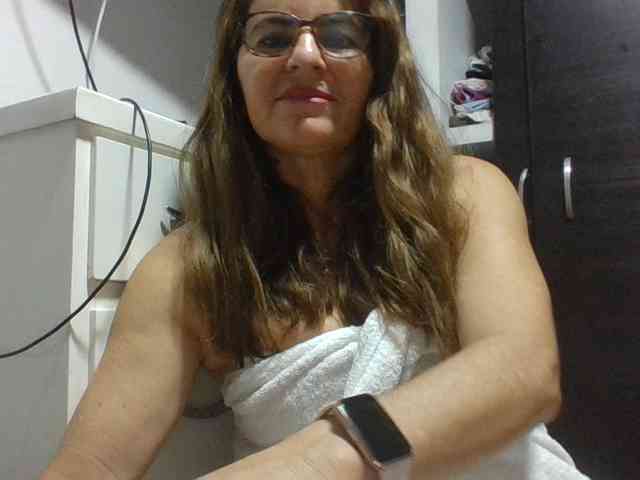 JuanitaWouti webcam
