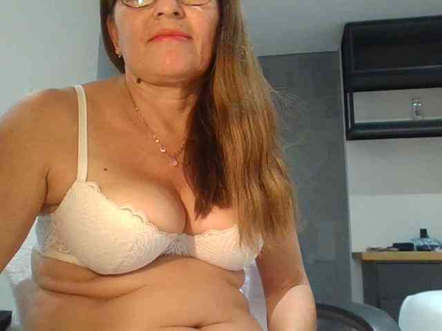 JuanitaWouti JuanitaWouti