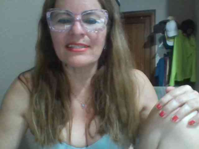 JuanitaWouti JuanitaWouti