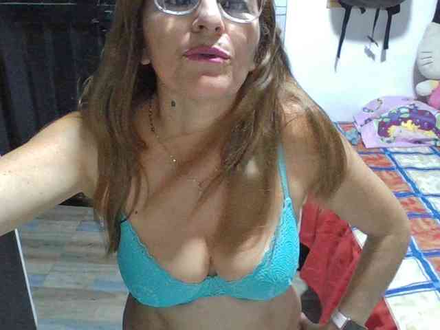 JuanitaWouti JuanitaWouti
