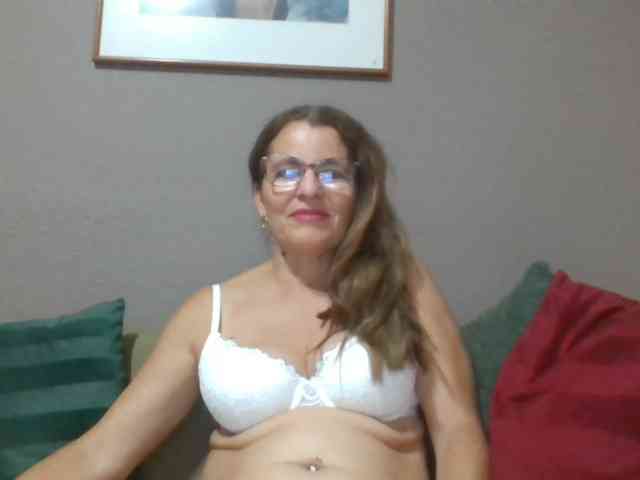 JuanitaWouti JuanitaWouti