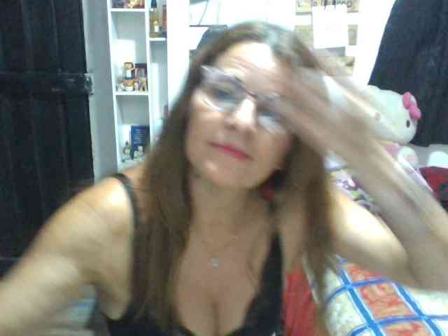 JuanitaWouti JuanitaWouti