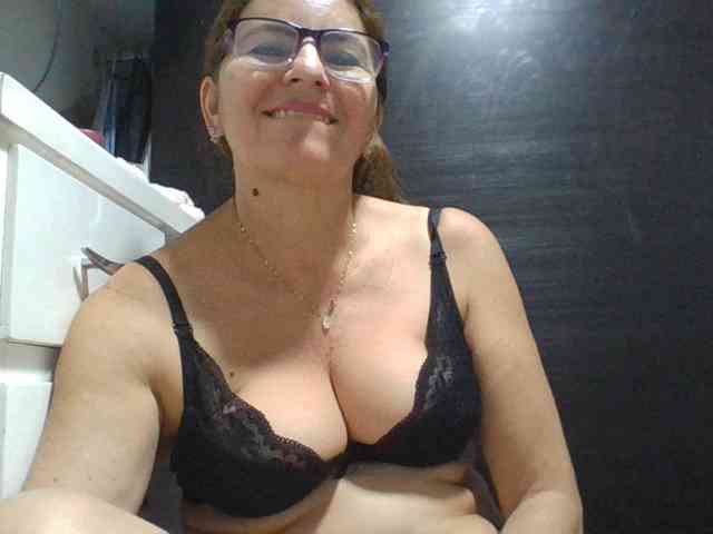 JuanitaWouti JuanitaWouti