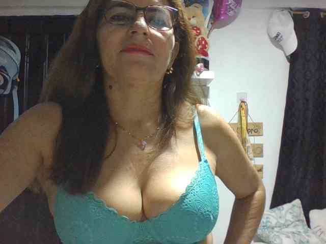 JuanitaWouti JuanitaWouti