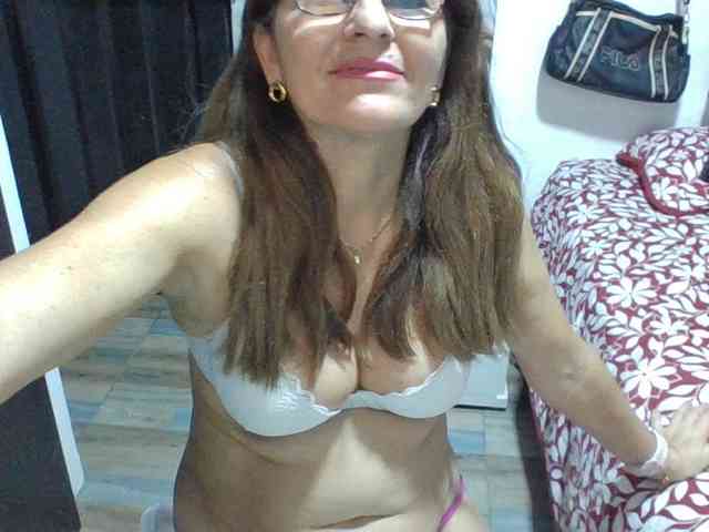 JuanitaWouti JuanitaWouti