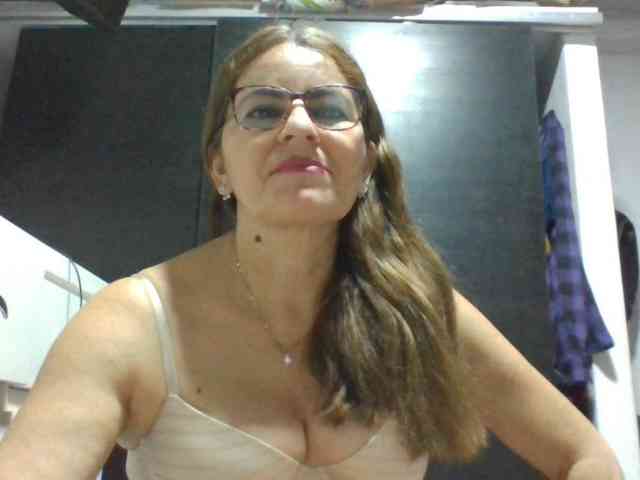 JuanitaWouti webcam
