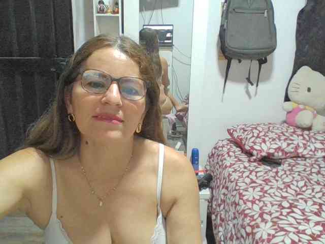 JuanitaWouti JuanitaWouti