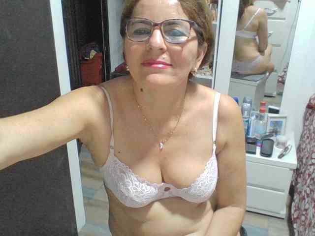 JuanitaWouti JuanitaWouti