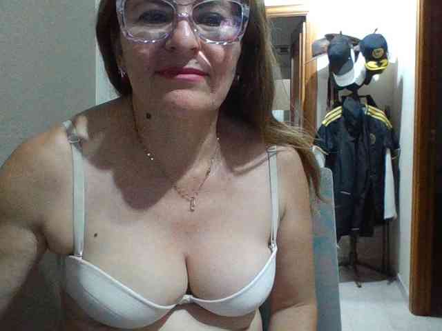 JuanitaWouti JuanitaWouti
