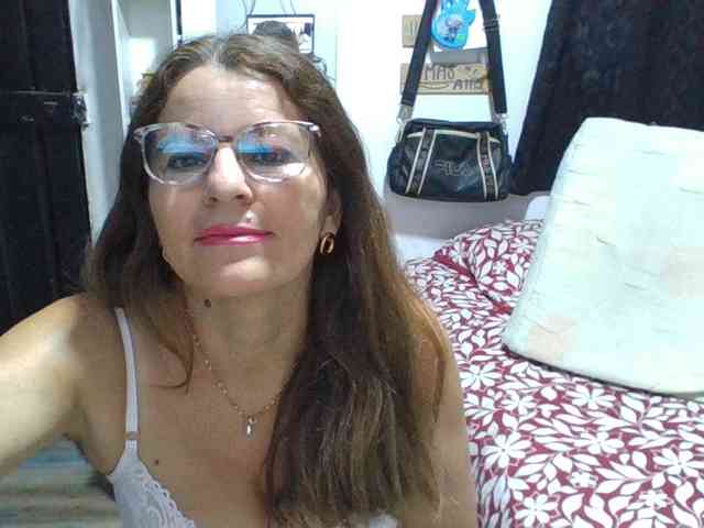JuanitaWouti JuanitaWouti