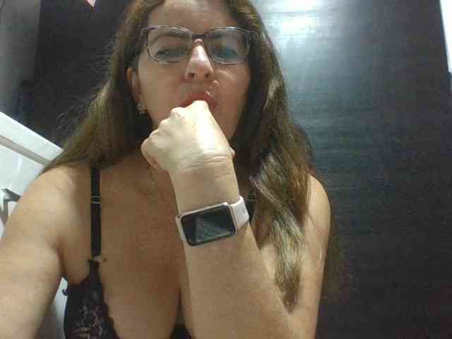 JuanitaWouti JuanitaWouti