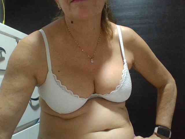 JuanitaWouti
