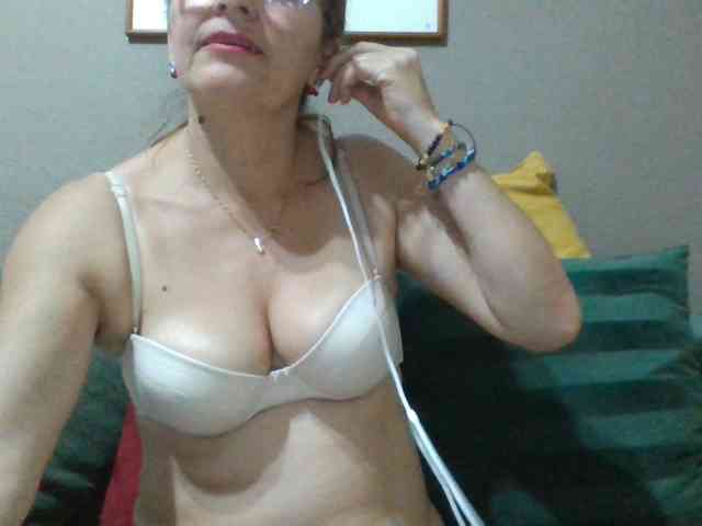 JuanitaWouti