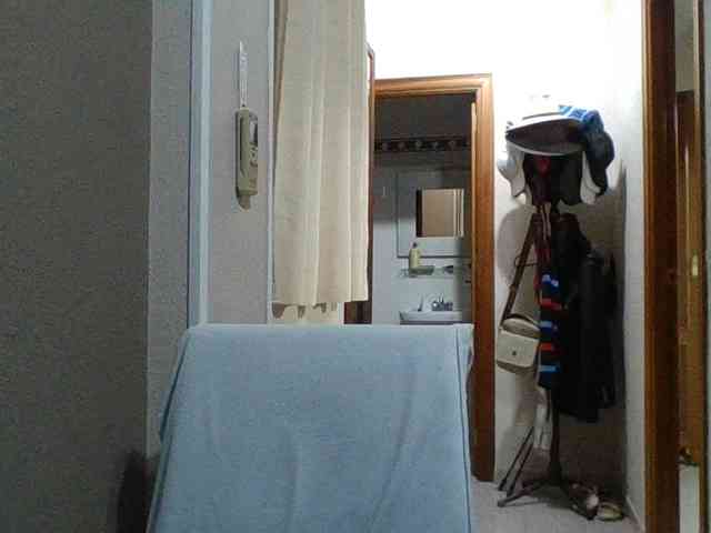 JuanitaWouti webcam