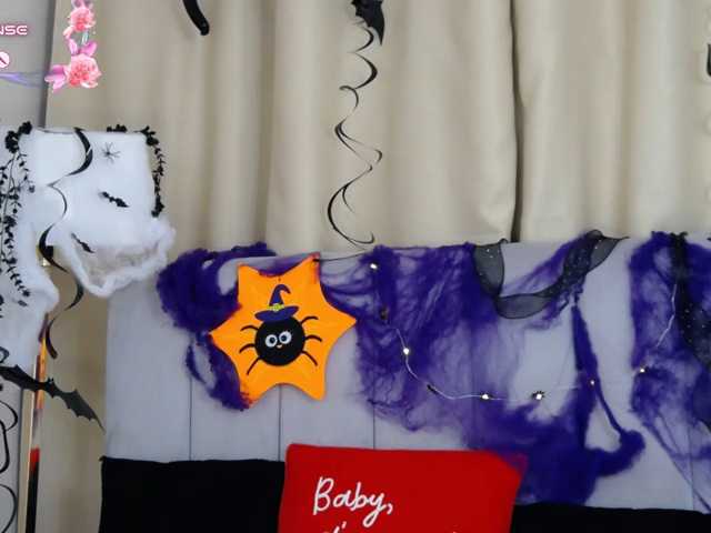 BellaBelll live cam preview