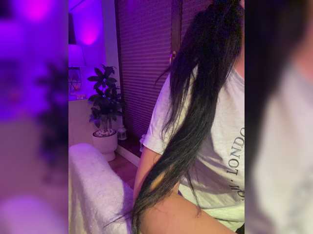 LadyOfDesire live webcam show