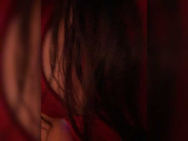 LadyOfDesire live webcam show