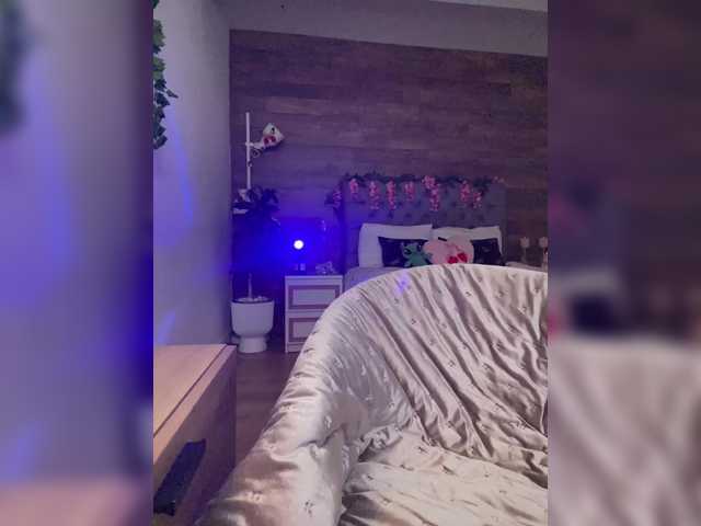 LadyOfDesire live cam