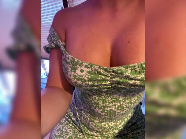 LadyOfDesire live webcam show