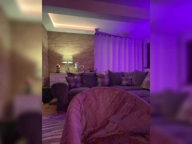LadyOfDesire live webcam show