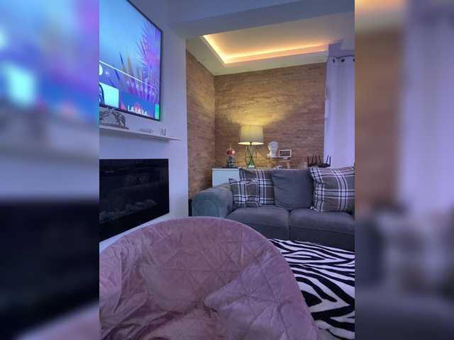 LadyOfDesire live webcam show