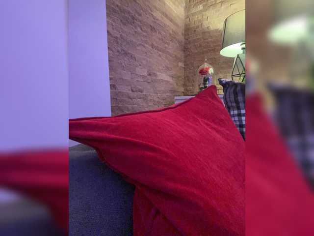 LadyOfDesire live webcam show