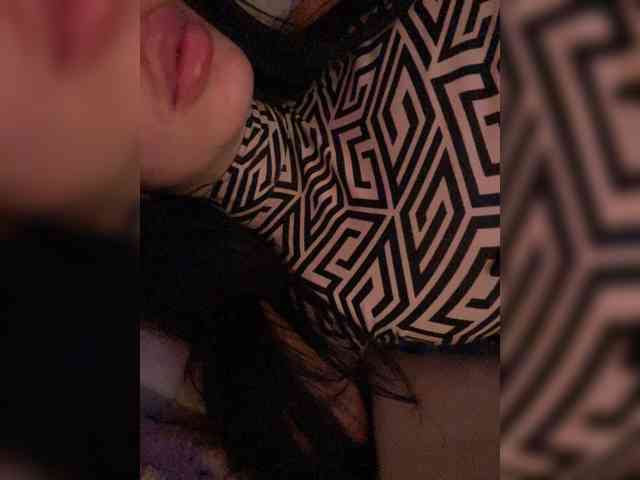 LadyOfDesire webcam