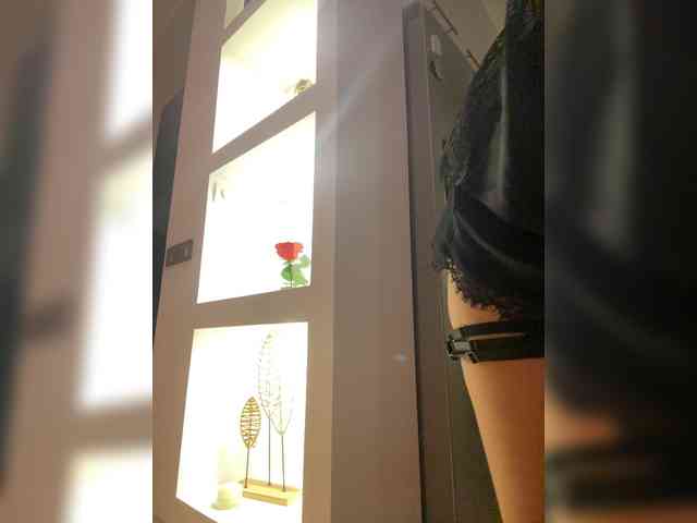 LadyOfDesire webcam