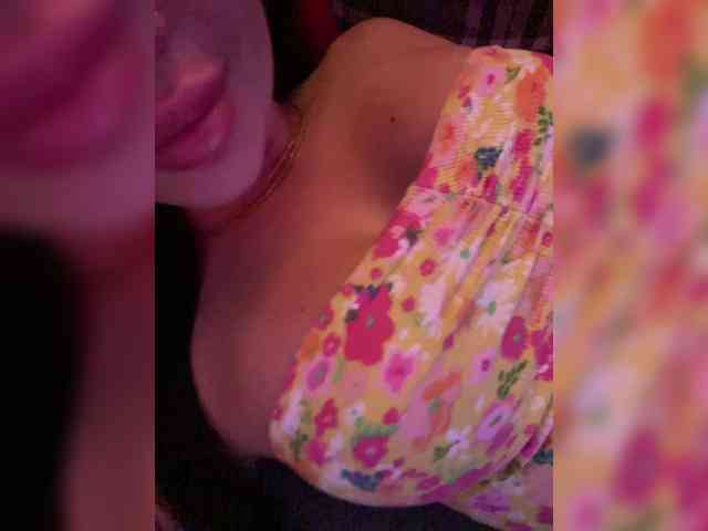 LadyOfDesire webcam