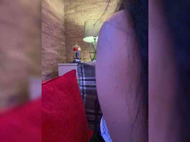 LadyOfDesire webcam