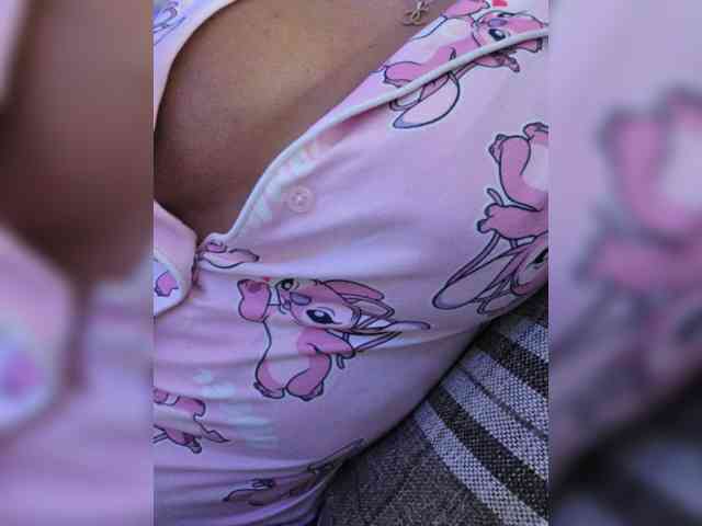 LadyOfDesire webcam
