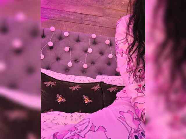 LadyOfDesire webcam