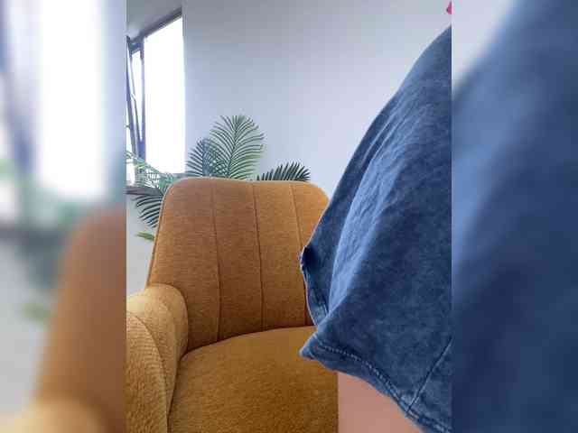 LadyOfDesire webcam