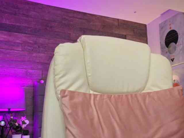 LadyOfDesire webcam