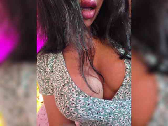LadyOfDesire webcam