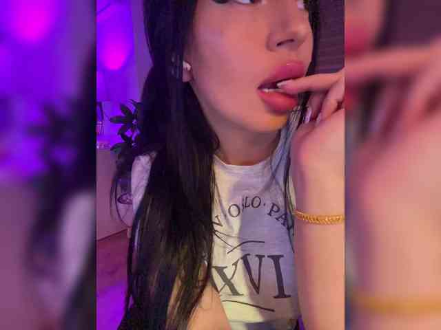 LadyOfDesire webcam