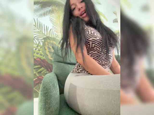 LadyOfDesire webcam
