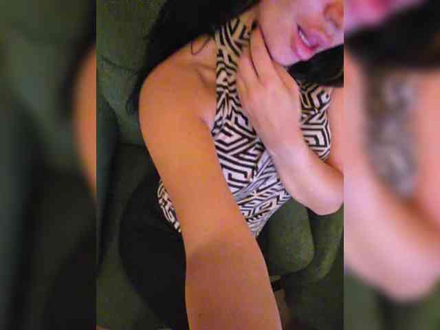 LadyOfDesire webcam
