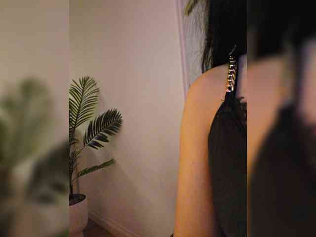 LadyOfDesire webcam